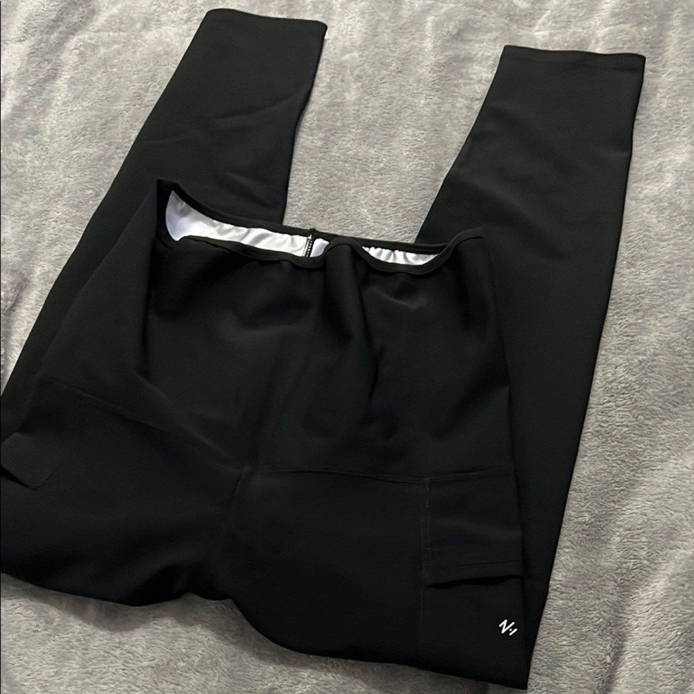 SAUNA LEGGINGS Black Slim Fit Leggings with Drawstring Waist(NWOT)
